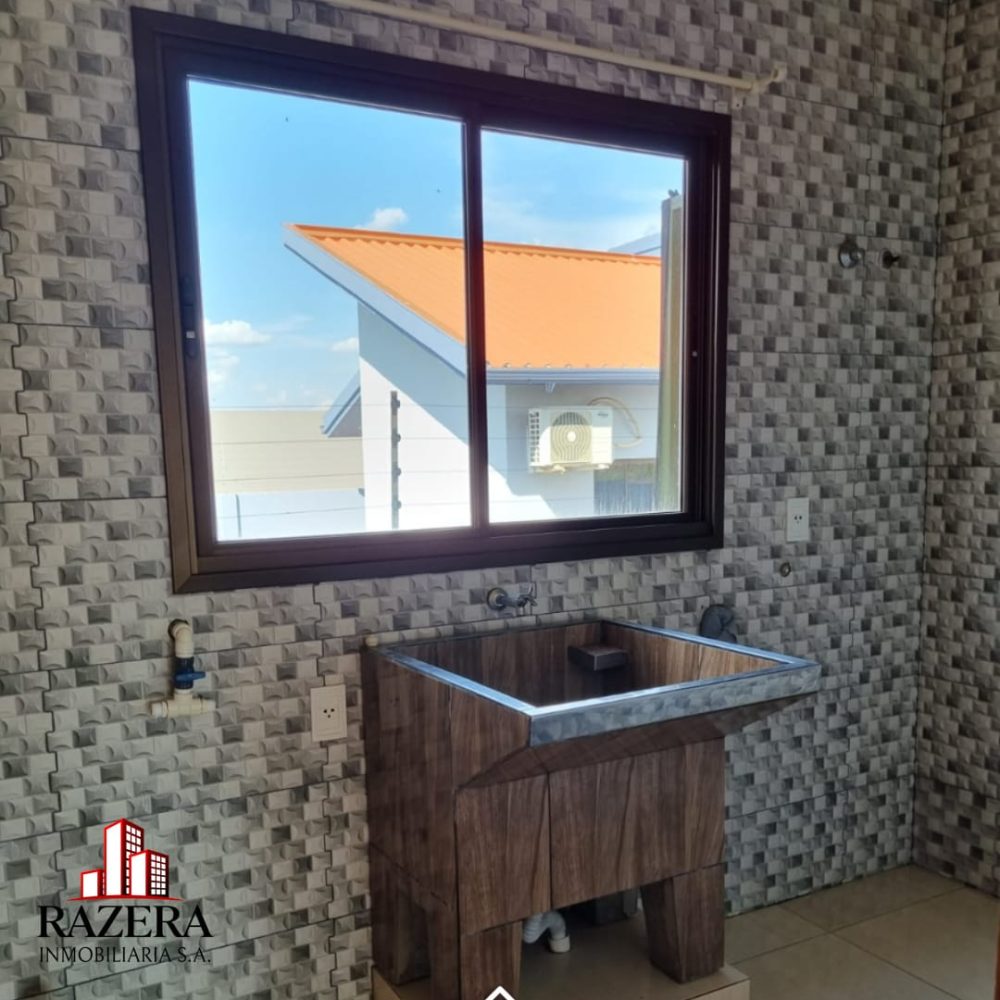 WhatsApp Image 2025-10-31 at 14.29.42 (1)