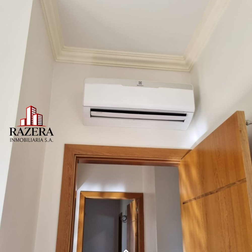 WhatsApp Image 2025-10-31 at 14.29.42 (2)