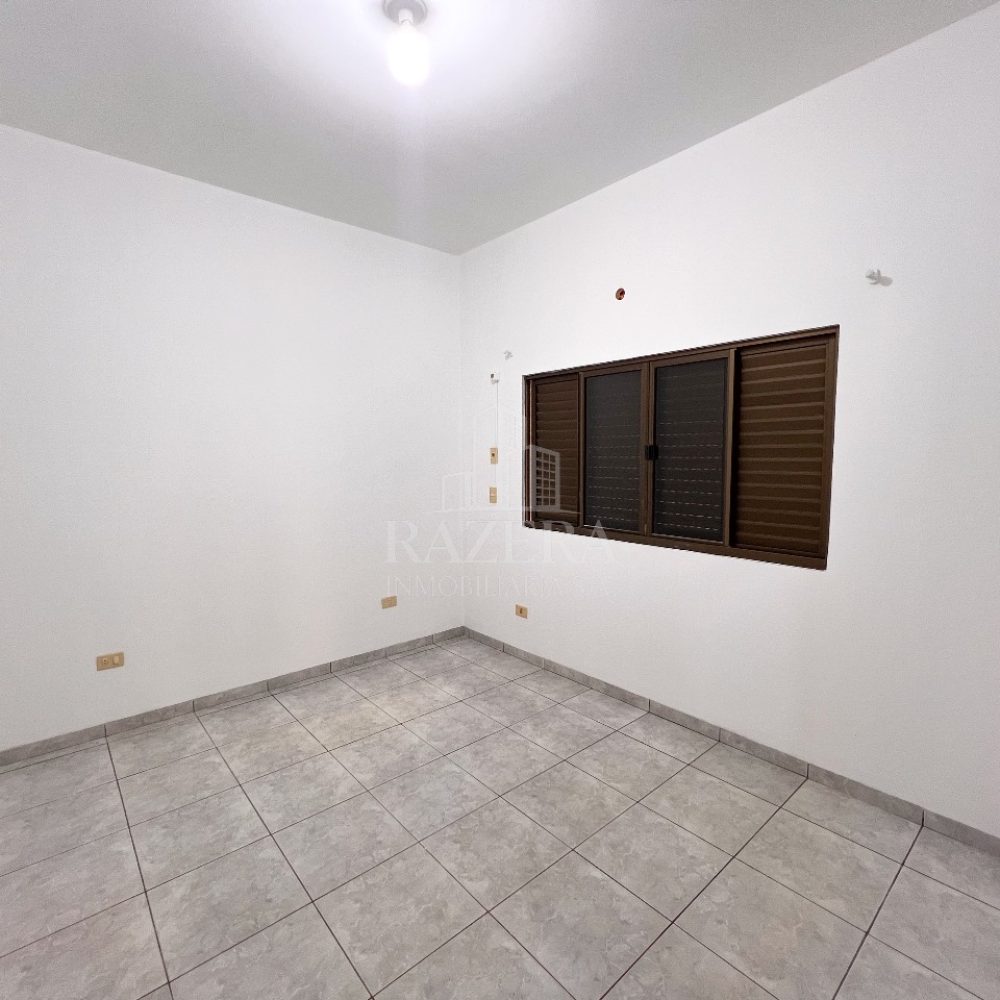 WhatsApp Image 2025-12-15 at 13.37.58 (1)