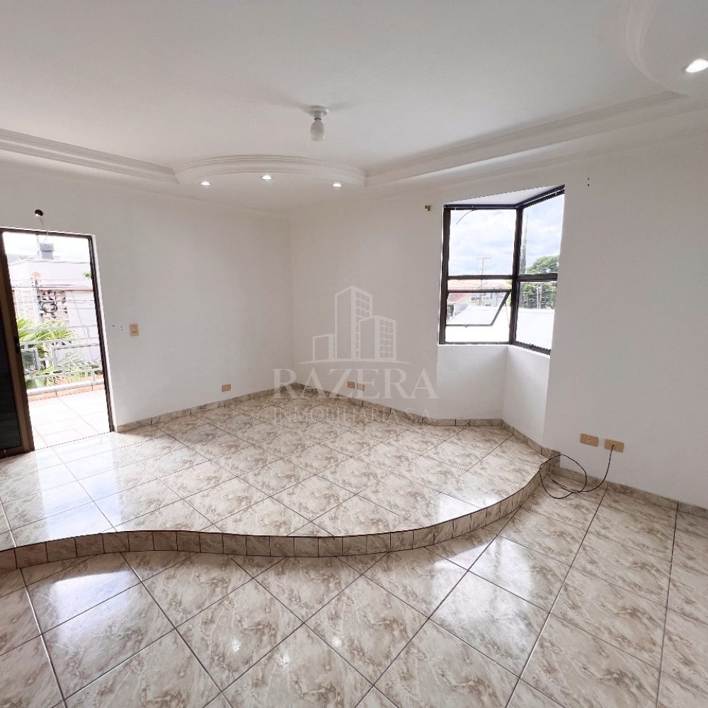 WhatsApp Image 2025-12-15 at 13.37.59 (1)